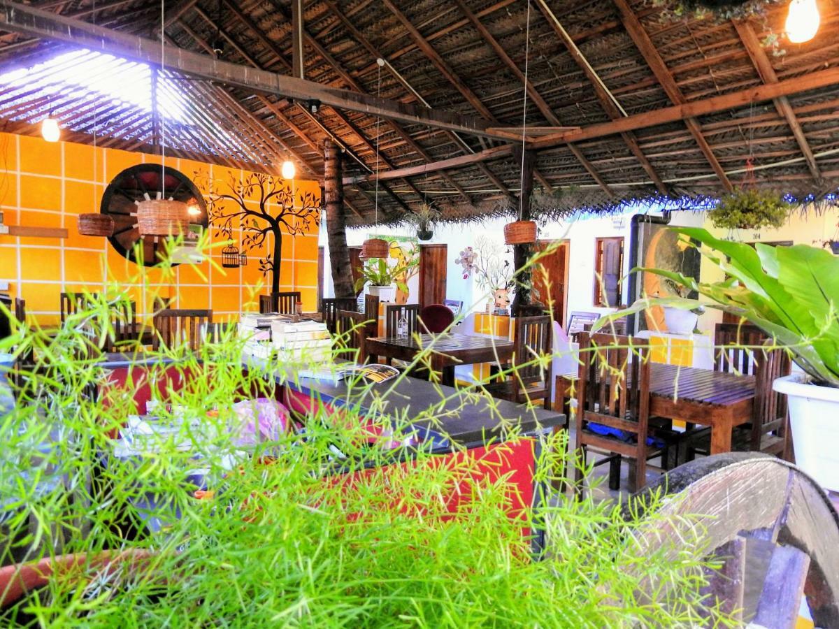 Cresent Bay Beach Hotel Vịnh Arugam Ngoại thất bức ảnh