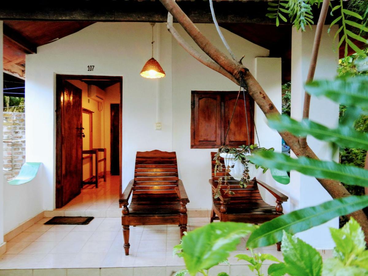 Cresent Bay Beach Hotel Vịnh Arugam Ngoại thất bức ảnh